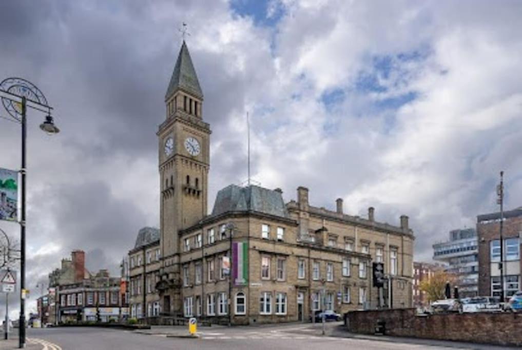 Cheerful 2 Bedroom Town House In Lancashire Ferienhaus *